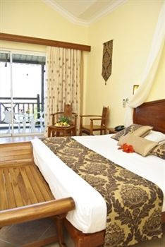 Blue Lagoon Beach Hotel Mauritius ภายนอก รูปภาพ